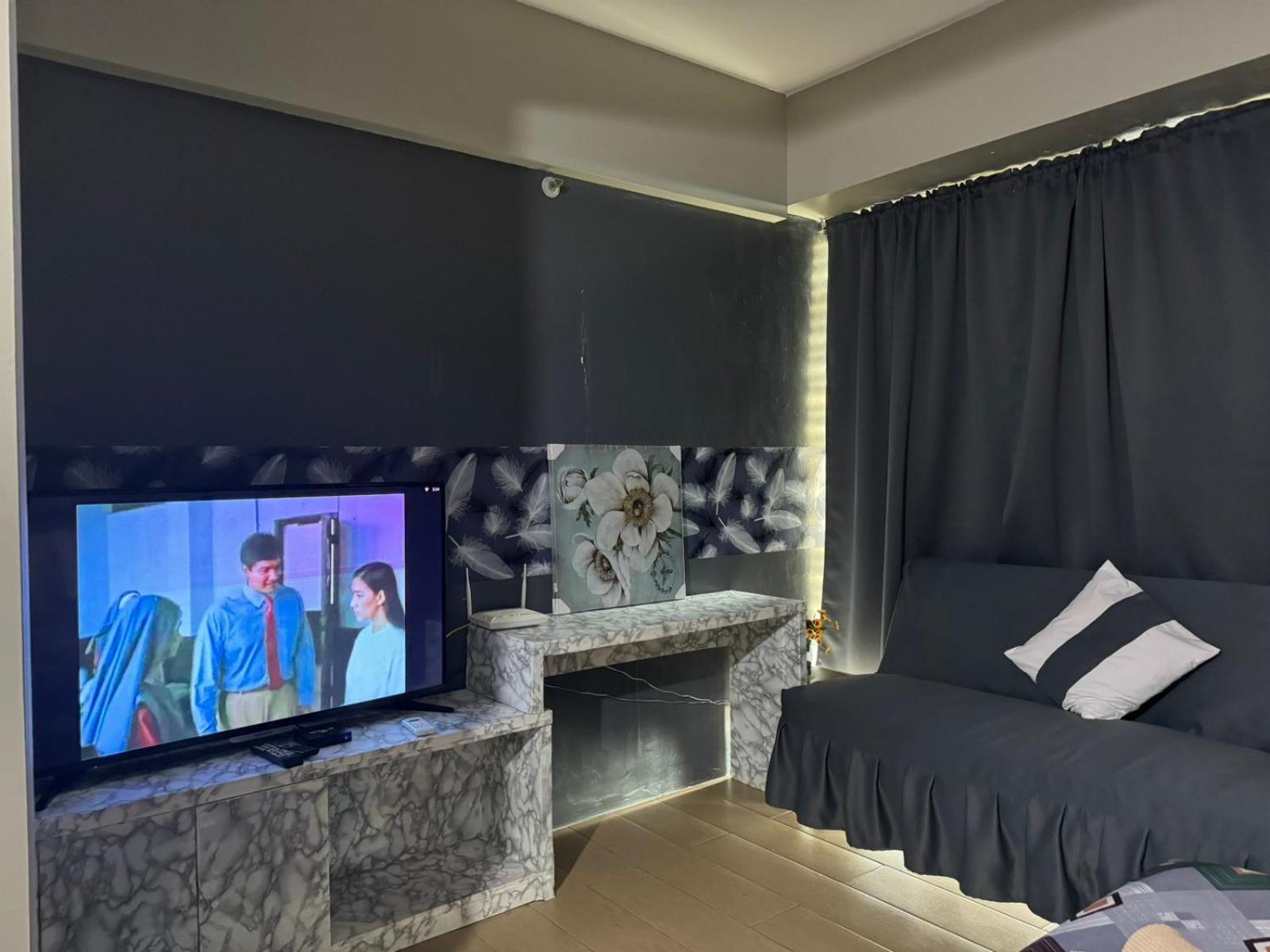 Henry'S Newport Condotel Pasay Esterno foto